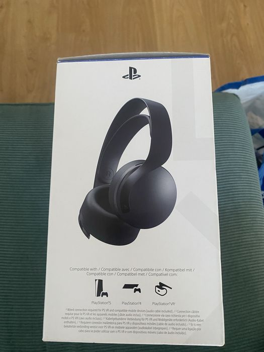 Vendo Playstation 4 com fone pulse 3D