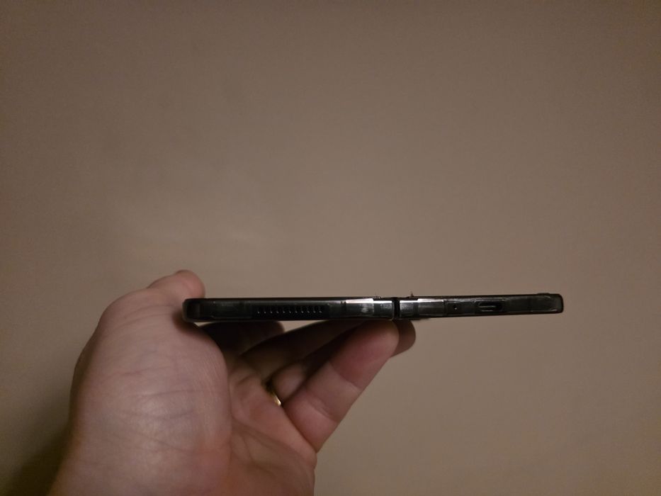 Samsung Galaxy Z Fold 4 512GB – Como Novo (Ecrãs e Baterias Novas / Of