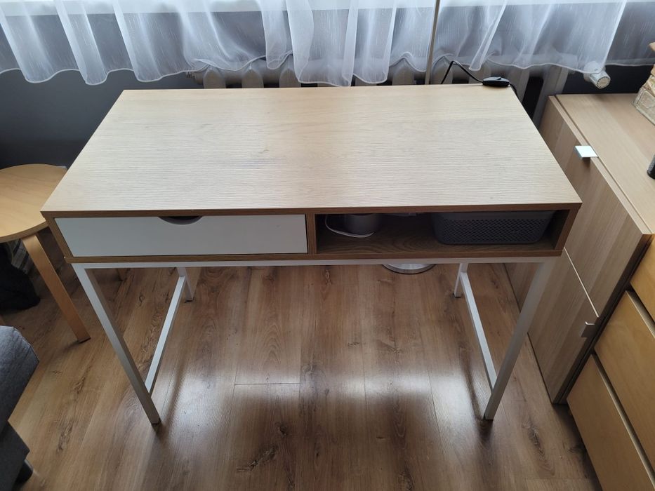 Sprzedam biurko biale