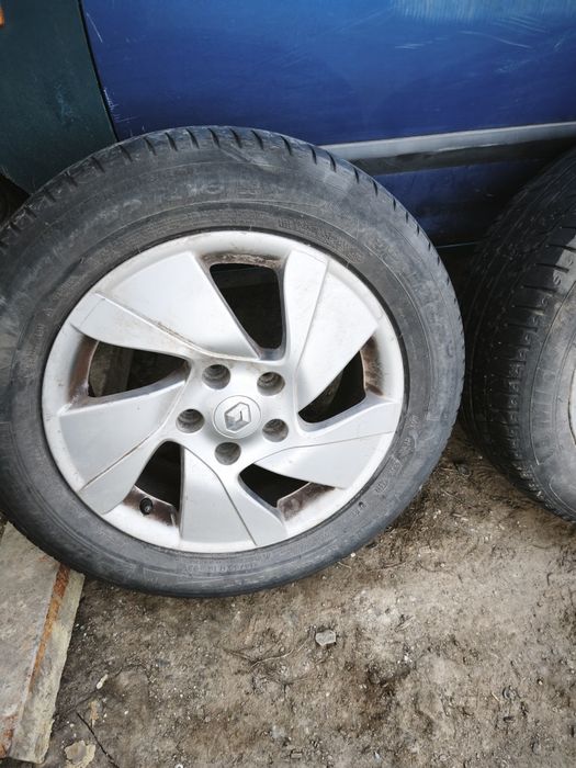Продам диски 5/114.3r16