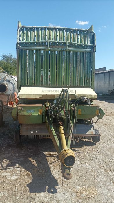 Wóz samozbierający Krone Titan 6/48 1996 r