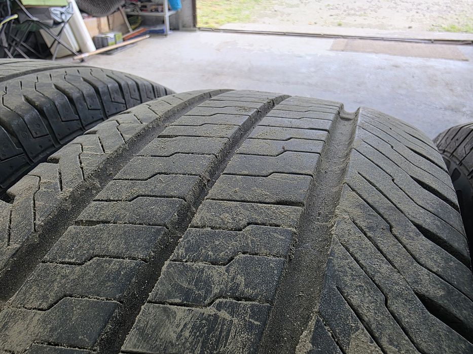 Opony letnie 225/65/16C Continental 2023r
