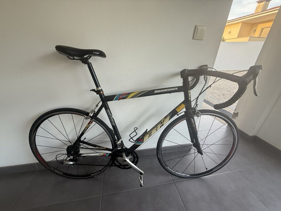 Bicicleta BH - ciclismo