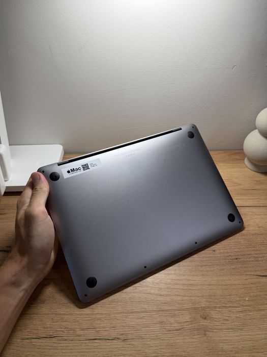 MacBook Pro 13 2020 M1 8GB 512GB SSD 88%