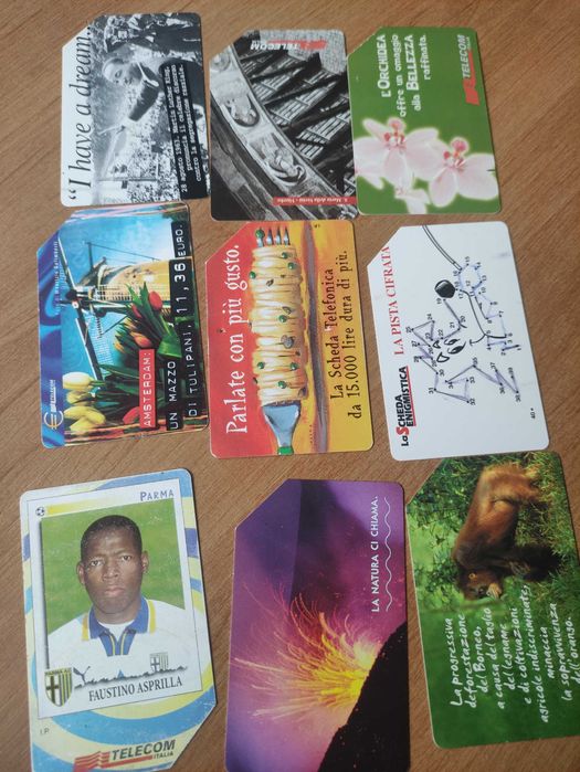 Zestaw 40 kart telefonicznych zagranicznych