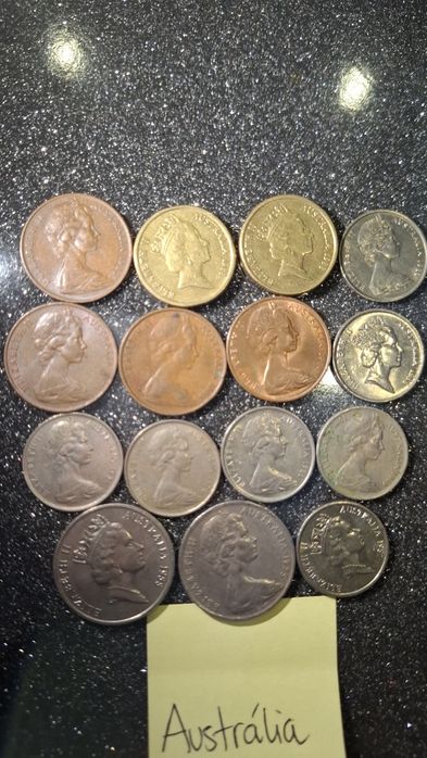 Moedas antigas colecionáveis