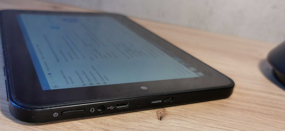 HP Tablet Pro 408 Intel Atom Z3736F/2GB Ram/32GB /Windows 8 #002a