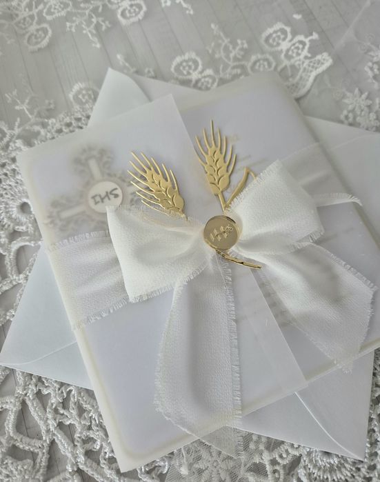 zaproszenia komunijne tekturka kłosy złoty tekst