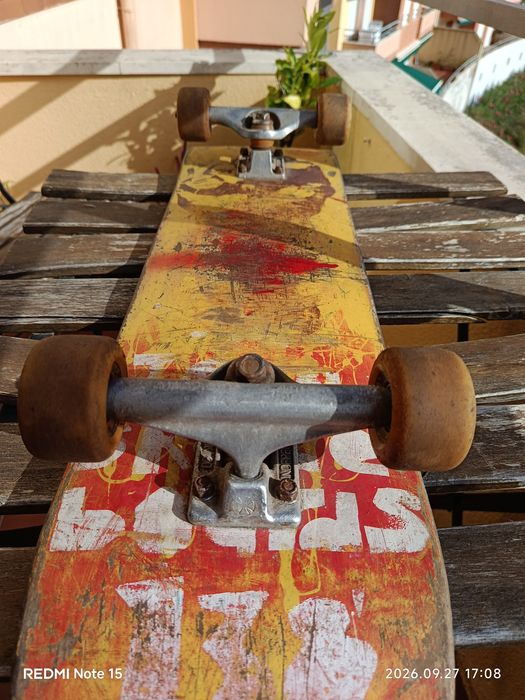 Skateboard Vintage Completo dos Anos 80/90– Independent Stage V / Vision Street Wear / Team Shock 173