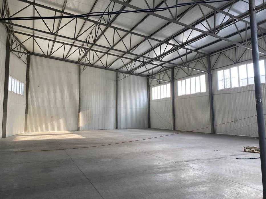 Оренда складу на Пластовій