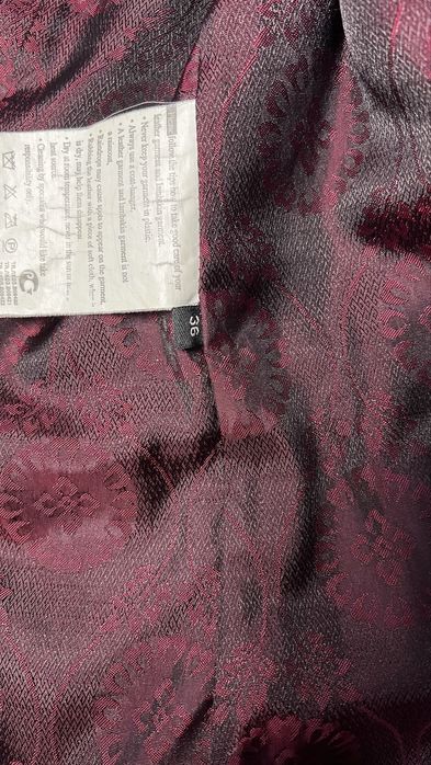 Шкіряна куртка жіноча