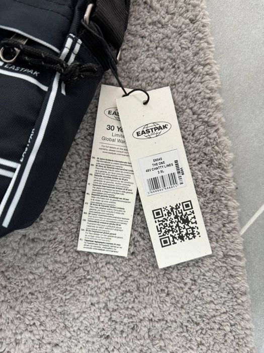 Сумка месенджер Eastpak