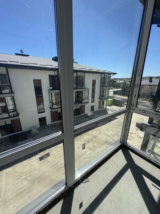 Продаж 2 кімнатна 55 мкв Львів Винники 7 секція 3 поверх