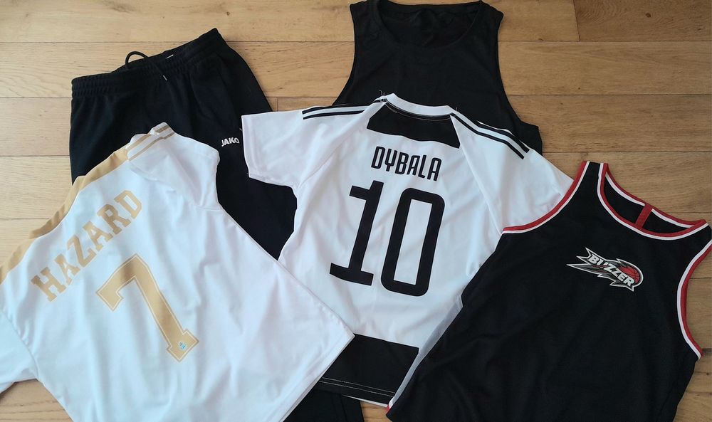 Paczka ubrań piłkarskich rozm. 152  Dybala Hazard 11 / 12 lat