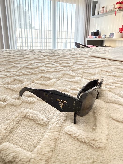 Oculos de sol Prada