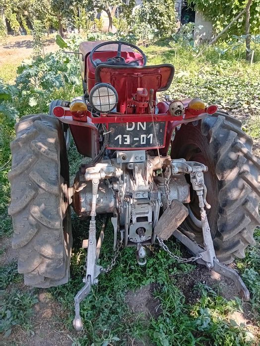 tenho para venda trator fergunson