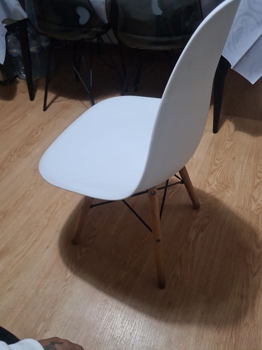 Conjunto de 4 cadeiras