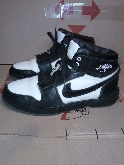 41 шкіряні утеплені кросівки