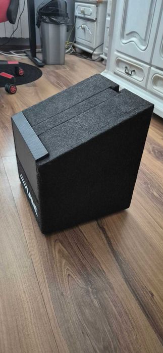 subwoofer do auta Alpine SWE-815