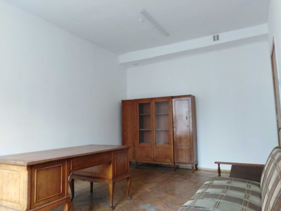 Офіс в оренду (22 м. кв.)