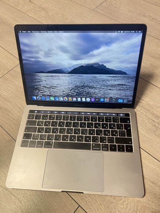 MacBook Pro 2019 i7
