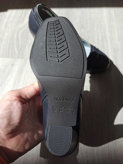 Sapatos Skypro de senhora com salto, hospedeira de bordo, 35