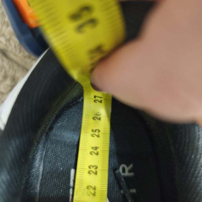 Оригінальні чоловічі замшеві кросівки Nike air Vortex 42.5-43 р