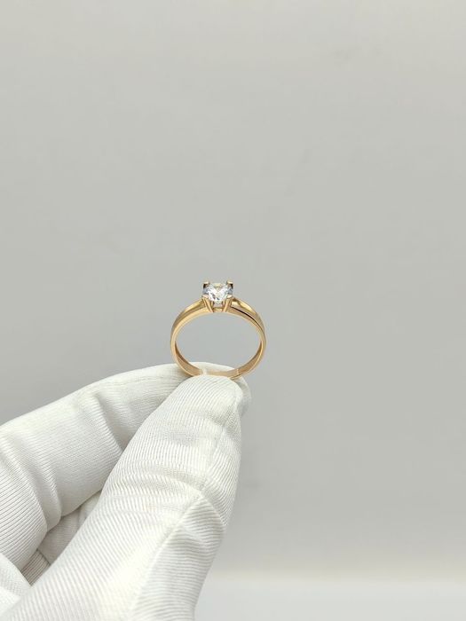 Каблучка золото 585**
