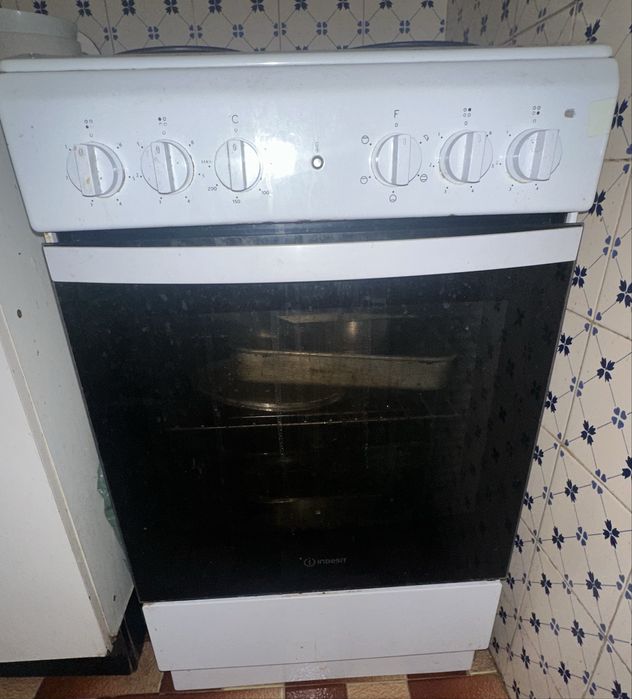 Fogao eletrico INDESIT