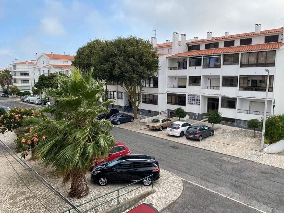 Quartos para Alugar numa das melhores zonas d Cascais quarto partilhad