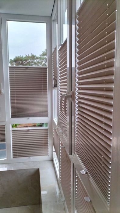 Жалюзі та тканинні ролети на замовлення / День-ніч / Плісе / Дерев’яні