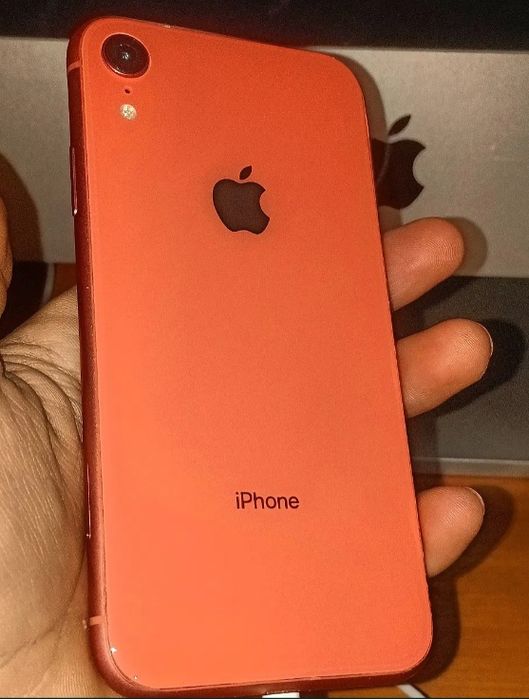 Вживаний iPhone XR