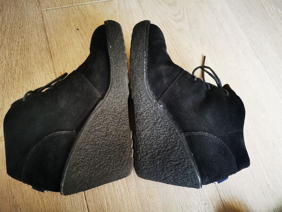 Buty botki damskie Tommy Hilfiger r. 38 granatowe na koturnie zamsz