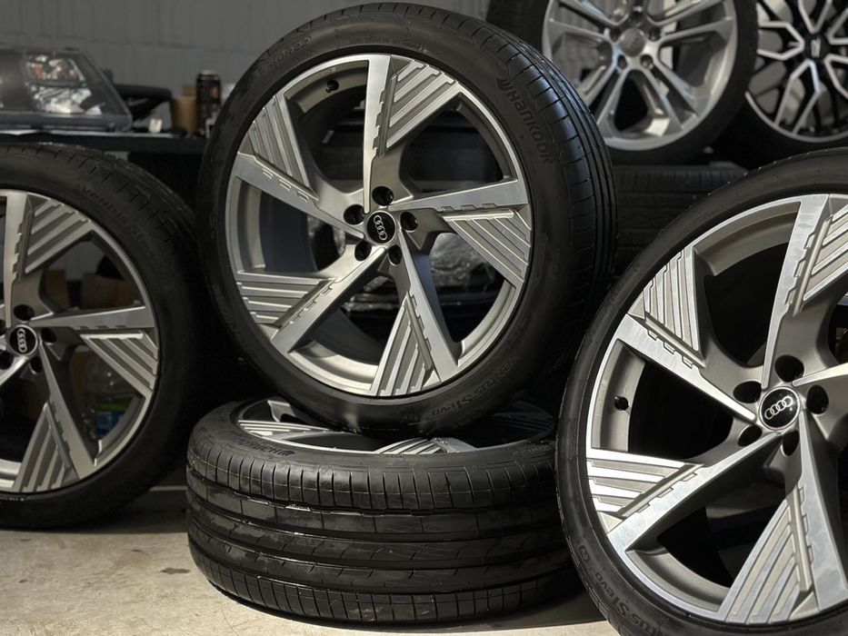 Колеса Диски Резина R22 5 112 Audi Без Пробігу