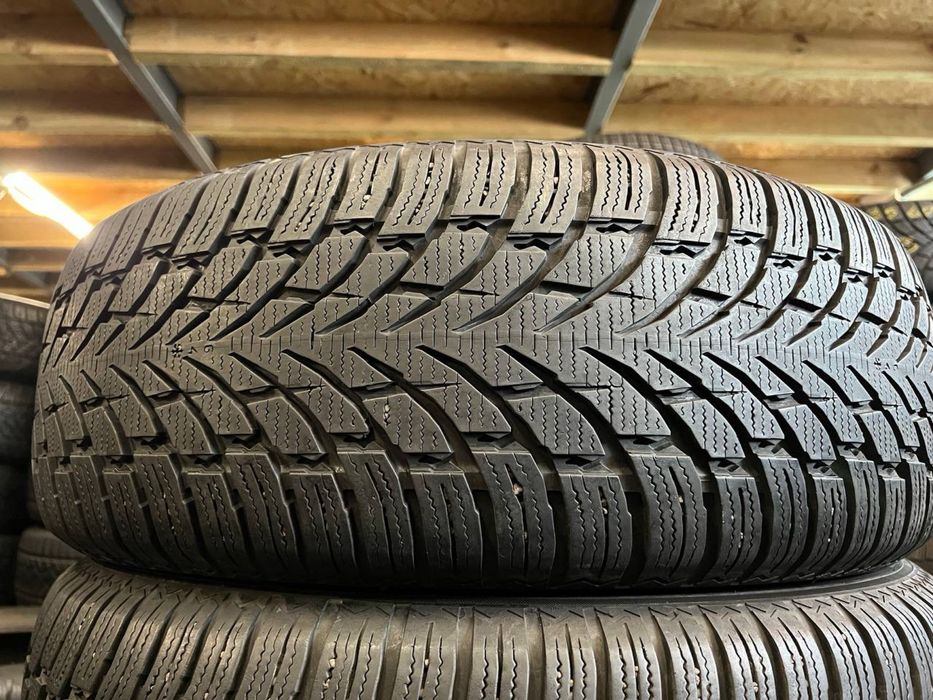 Шини Зимові 235х55хR19 Nokian WR SUV4 / 4 шт 80-85% Протектор
