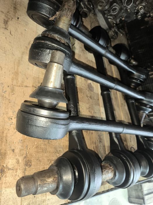 ЗИЛ 131 Реактивні тяги