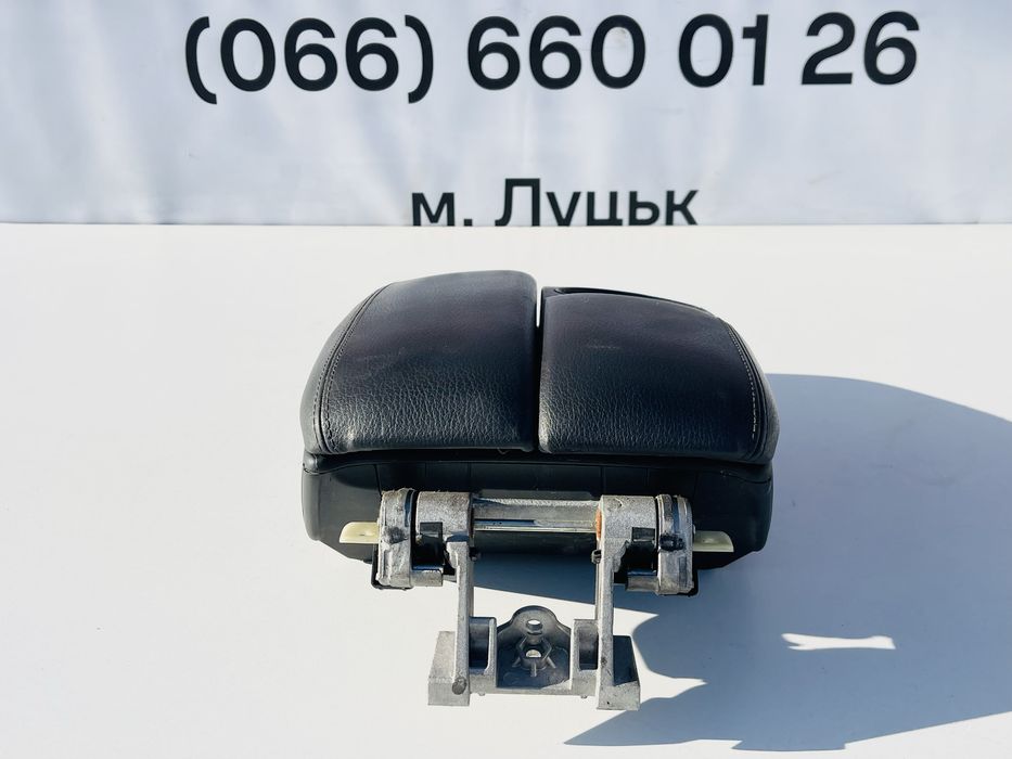 Підлокотник Audi Q7 4L Розборка Ауді Шрот