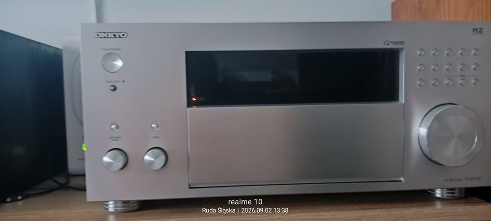 Amplituner Onkyo tx-rz1100