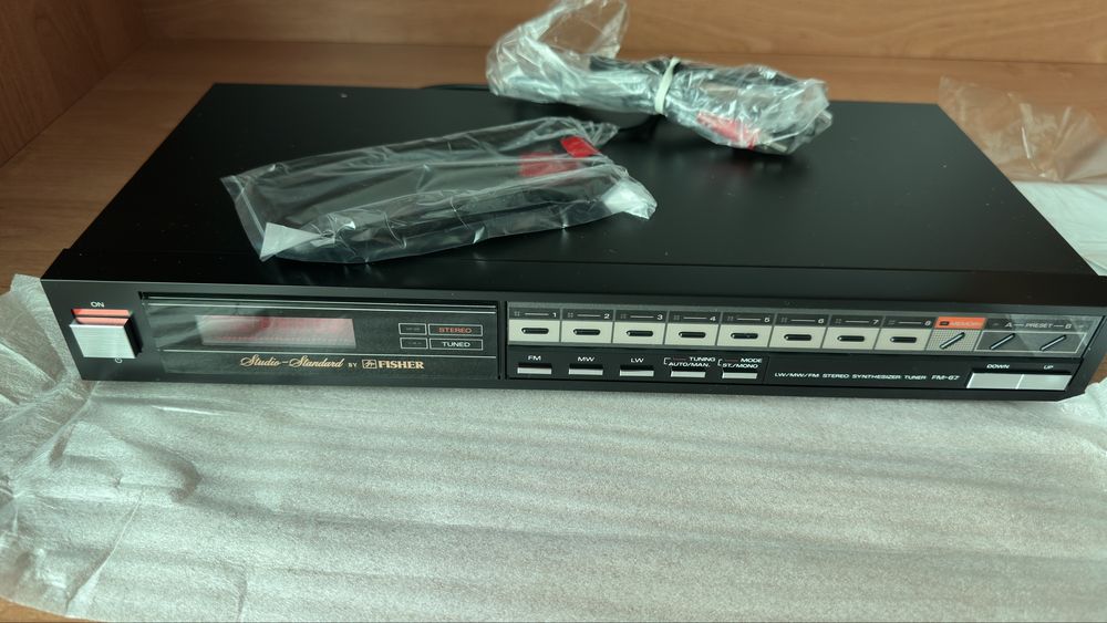 Стерео тюнер Fisher FM-67 Япония новый.