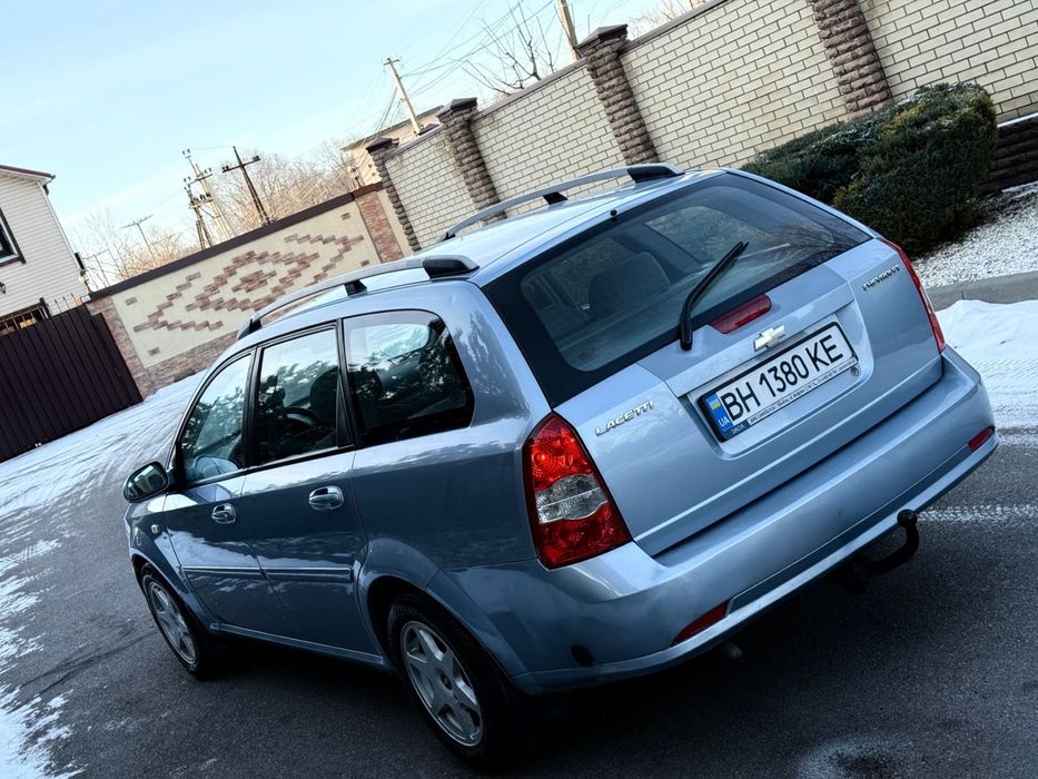 Шевролет Лачетти 2008 год