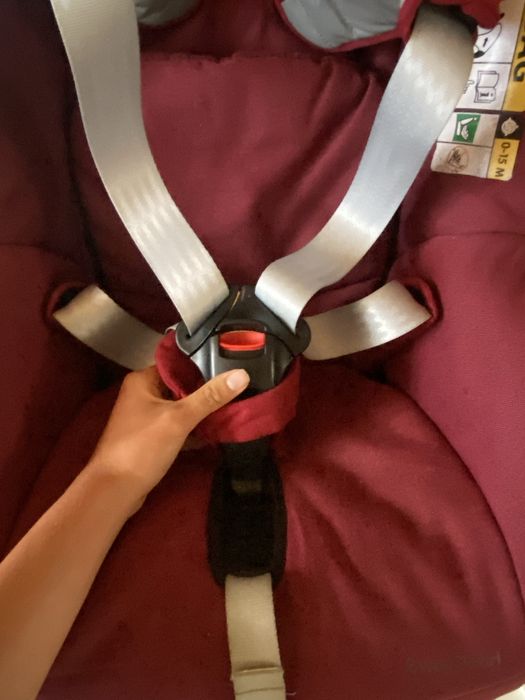 Bébé Confort 2wayFix Base - ISOFIX - Like New!