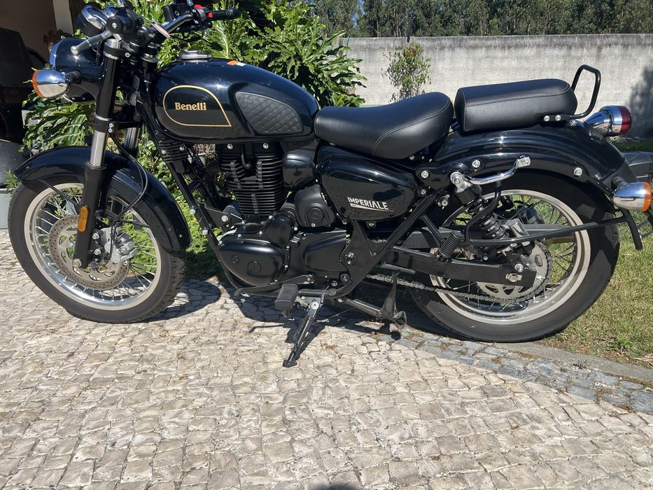 Mota Benelli 400