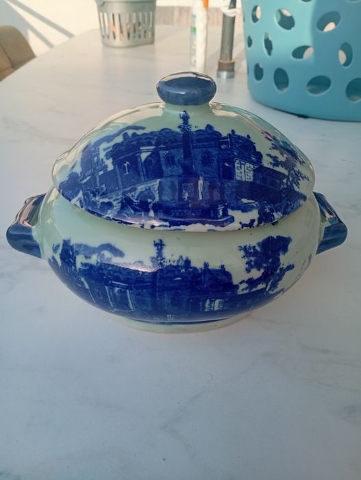Porcelana inglesa do SEC XIX