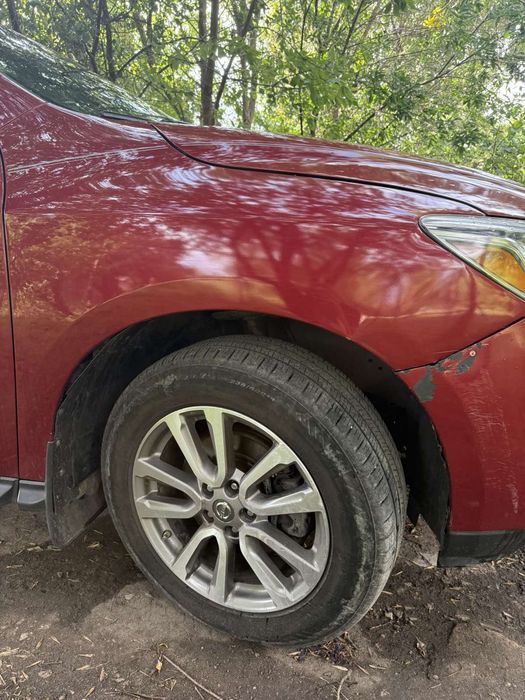 продам автомобіль нісан