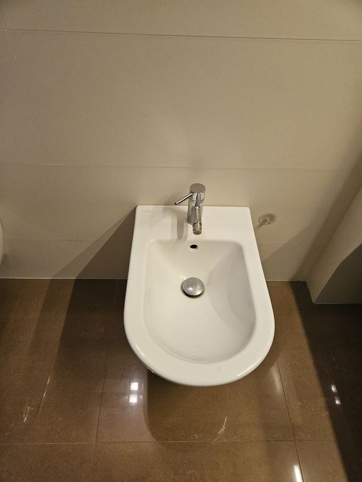 Bidet + WC firmy Villeroy & Boch z baterią