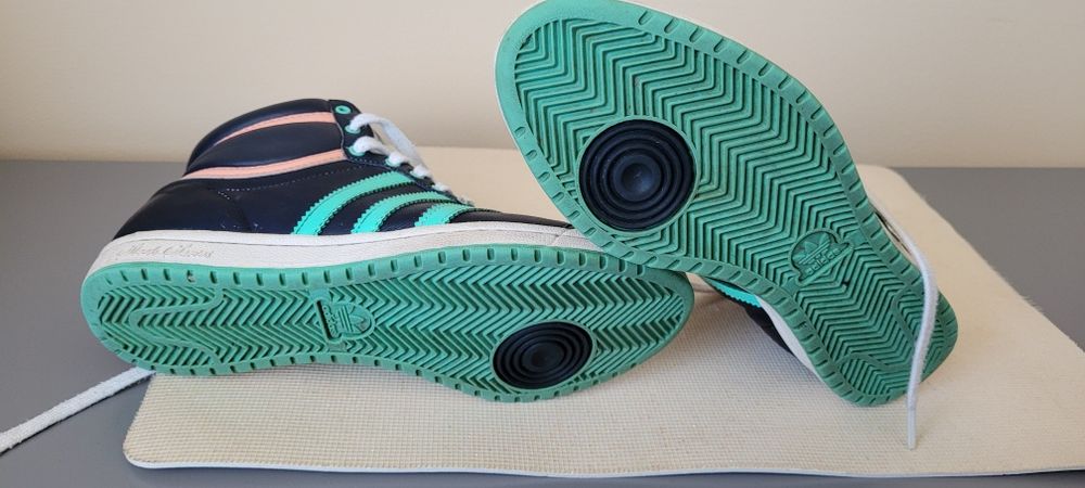 Buty adidas  za kostkę rozm 37