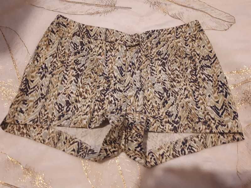 Krótkie spodenki H&M