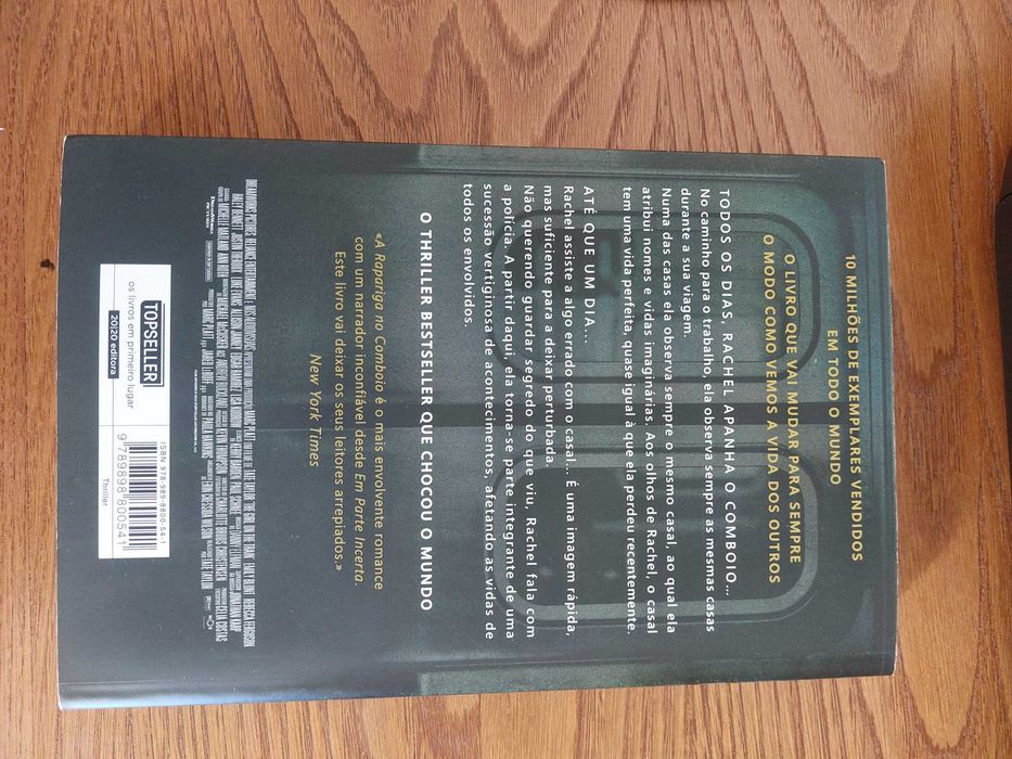 Livro "A rapariga no comboio"