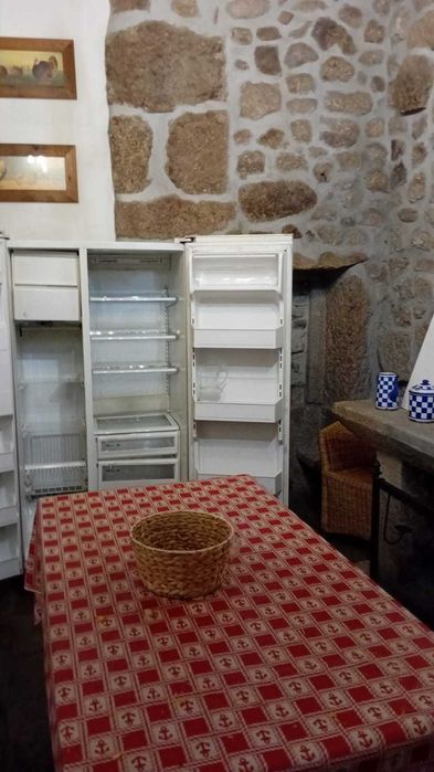 * Reservada * Moradia T2 em Casfreires