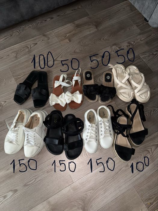 Кросівки жіночі, босоніжки жіночі, шльопки жіночі